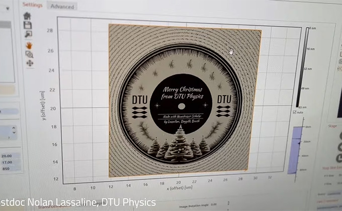 顕微鏡必須「0.04ミリのレコード」を作成！ 40秒の曲を収録、赤血球にサインを書けるナノ3Dプリンター技術の画像1