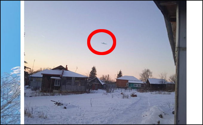 超古典的UFOがロシア上空に出現！ 衝撃的な写真が撮影されるの画像1