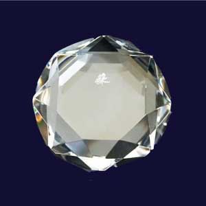 2023年を人生激変の年にする開運・波動グッズ4選! 願いが叶うクリスタル、財運が向上する八卦鏡、高波動プラチナフォトンの画像3