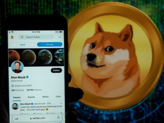 Twitterのロゴを鳥から犬のアイコンへ！ イーロン・マスクが約束を守る、遅めのエイプリルフールか？