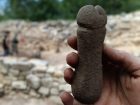 中世で使用された「男性器を象った石」を発見！ 恐ろしい用途が明らかに…