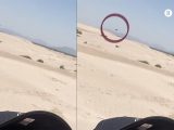 メキシコの砂漠でUFOを撮影! 自撮り画像に「暗い円盤状の物体」が映り込む!
