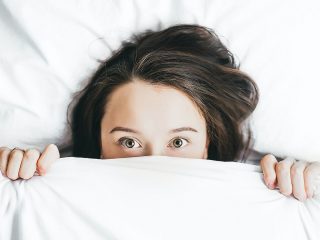 11年間不眠の女性が苦しみを吐露！ 急に涙が溢れ眠れぬ体に…=ベトナム