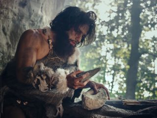 人類の祖先は共食いをしていた!? 145万年前の化石から切断痕が発見