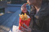 その肉腐らないのは本当?「マクドナルド」の都市伝説