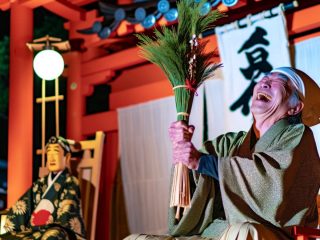 笑って神と融合する神事「笑い講」鎌倉時代から続く笑いの神事の秘密