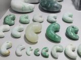 日本のオーパーツ?古代超技術?「翡翠の勾玉」にあいた穴の謎
