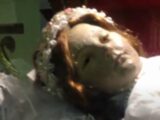 300年前の“美少女ミイラ”が目を開く瞬間が怖すぎる! 父親に刺殺された恨みか!?