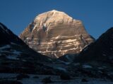 最恐の未踏峰「カイラス山」の謎! 時の流れと人体に異変?空洞疑惑と人工説も!