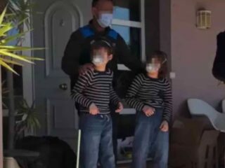 コロナ禍終わっても「ステイホーム」の地獄… 4年間監禁された子供たち、庭の草にすら初体験の反応