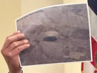 また！？ 内部告発者のルイス・エリゾンド氏、やらかす！提示のUFO写真、今度は「畑」だった？ 信頼性に赤信号