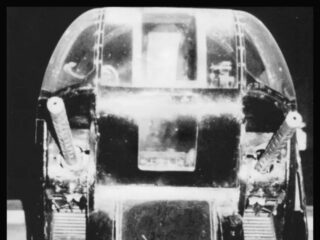 戦火を知らぬ爆撃機はなぜ呪われた？「幽霊爆撃機RF398」40年の怪異録―BBCも戦慄した“録音された謎の声”、そして“守護霊”の温かい奇跡