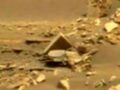 これは“ただの岩”なのか？火星で発見された不自然すぎる物体、古代文明の痕跡か！？