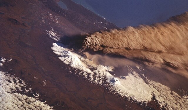 巨大地震に続き「大噴火」… M8.8の揺れが火山の威力を増幅させたか、カムチャツカで連鎖の画像1