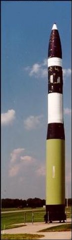 UFOが核ミサイルの発射ボタンを押した?元米空軍大尉が明かす“核戦争寸前”だった衝撃の内部告発の画像2