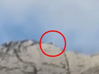 【動画あり】カナダの山脈で「サスカッチ」らしき巨大な影を激撮！驚きの大きさ…