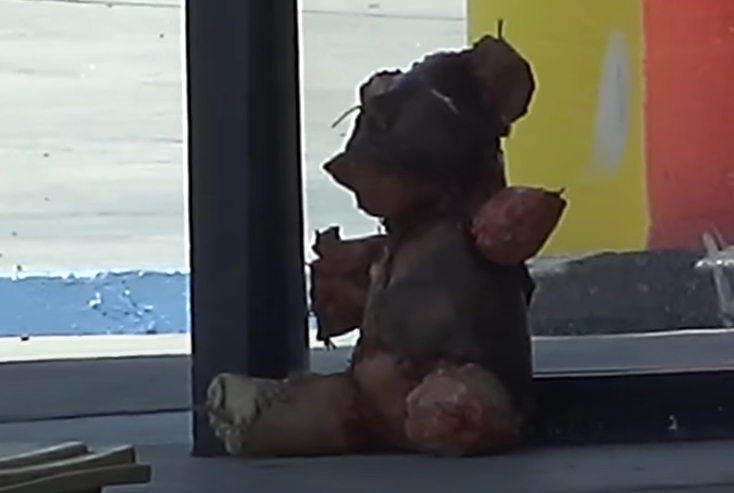 ガソリンスタンドに「人皮テディベア」出現!? 警察も出動した悪夢の真相とは・・・の画像1