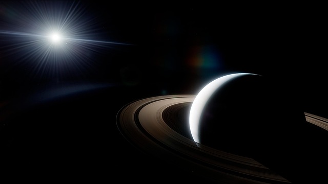 謎の物体が土星に激突か!?天文学者たちが画像提供を緊急要請の画像2