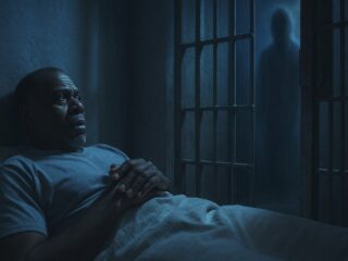 「処刑の前夜、死刑囚の霊が廊下を歩く」― 冤罪で死刑囚となった男が語る、監獄に棲みつく“死者の行進”