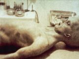 世界を騙した「宇宙人解剖フィルム」の謎 ― “偽物”の裏に隠された“本物”の映像は存在するのか?
