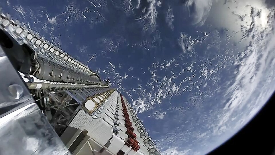 「毎日4機のスターリンク衛星が地球に落下している」― 専門家が警告する“宇宙ゴミ”の脅威と大気への未知なる影響の画像2