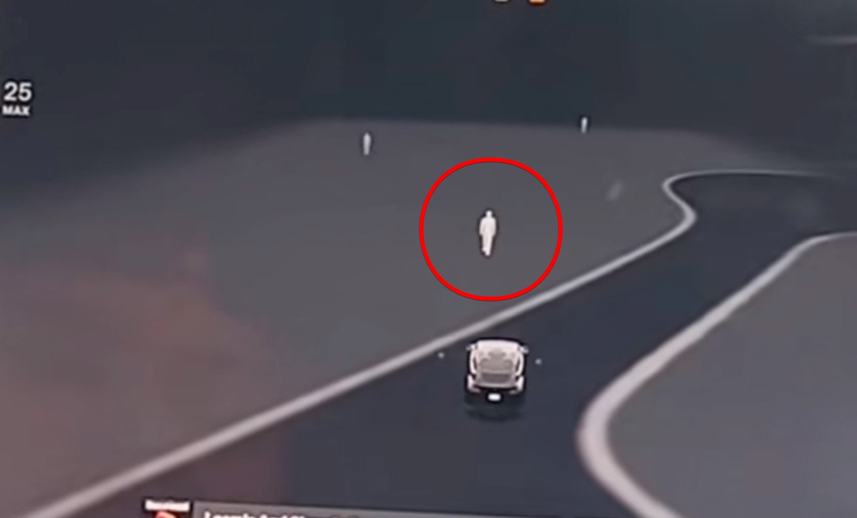 テスラは“幽霊”を検知できる！？墓地で多発する謎の人影表示… 最新EVに搭載された“第6のセンサー”の正体の画像1