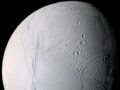 「地球外生命体の最有力候補」に ― 土星の衛星エンケラドゥス