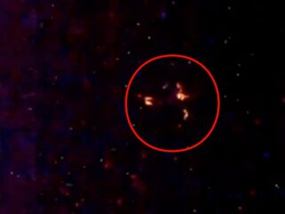 NASA、ISSのライブ映像に“UFO”が映り込んだ瞬間、配信を緊急停止！？「あまりに都合が良すぎる」と隠蔽説が再燃