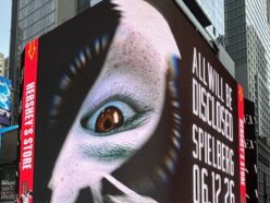 スピルバーグ監督の最新作『Disclosure（ディスクロージャー）』、謎めいたポスターが話題に ― UFO隠蔽の真実に迫るのか