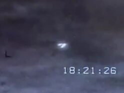 ペルシャ湾上空に「謎の三角形UFO」！ 米軍無人機リーパーが捉えた、編隊を組む“3つのオーブ”の正体とは