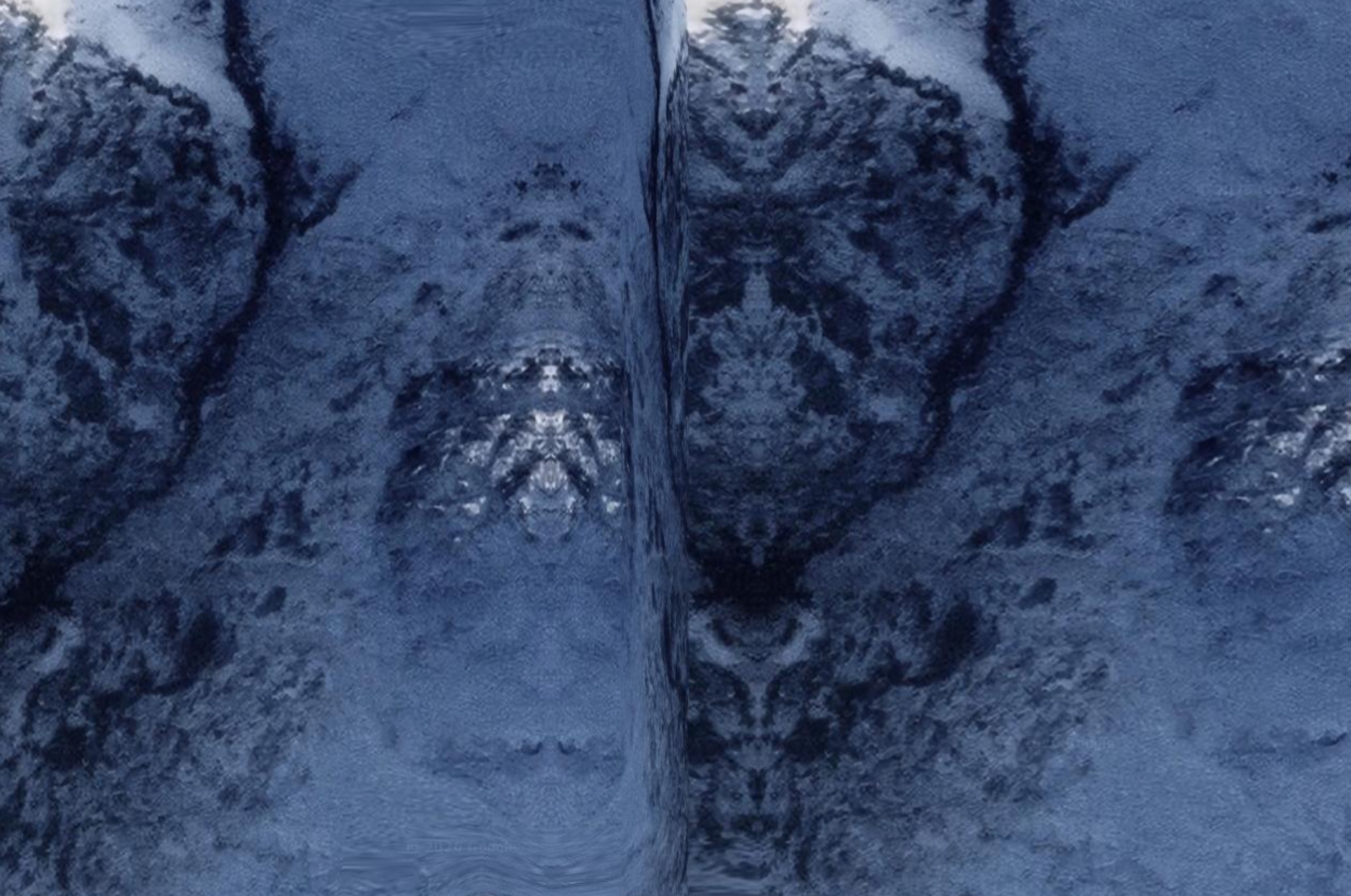 チリの秘境に「悪魔の顔」が出現!? Googleマップが捉えた左右対称の異形… UNESCO保護区に潜む“地獄の門”の正体とはの画像1