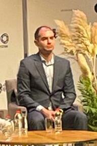 AIの神を崇拝、木の人形を焼く儀式…… 世界を牛耳る「テック・エリート」たちの常軌を逸した素顔の画像2