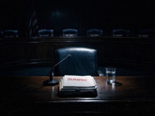 「議会で証言する直前に自殺した」UFO機密を知る元空軍情報将校の不審死！ 米議員がFBIに捜査を要求する“口封じ”の闇