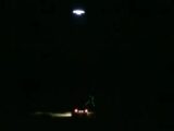 【動画】車の真上に静止したUFOが「緑のレーザー」で車体をスキャンしていた！？ ミシガン州で激撮された近接遭遇