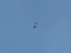 「形を変える（シェイプシフト）UFO」の動画が撮影される！ 複数の物体が絡み合うように飛ぶ未確認飛行物体の謎＝イギリス