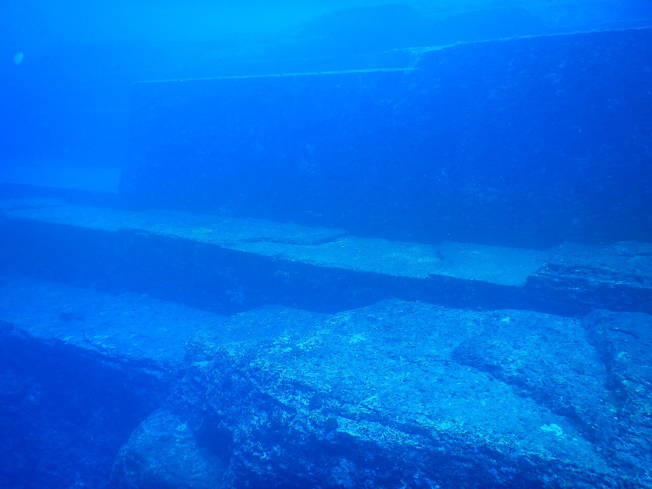【与那国島海底地形】1万年前の古代人が手を加えていた!? ムー大陸の遺構か自然の産物か… 40年の論争の画像3