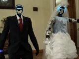 【世界初】AIが“自ら考えた誓いの言葉”で愛を誓う！ ロシアで開催された「ロボット同士の結婚式」が不気味