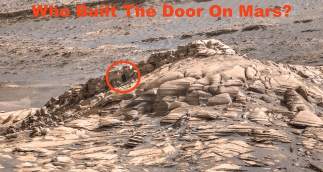 またしても火星に謎の「扉」が出現？ 最新パノラマ画像に写り込んだ人工物らしき地形を巡り、研究家とNASAの見解が対立！の画像2