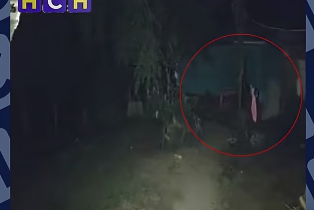 防犯カメラが捉えた「白い影」ホンジュラスで拡散する幽霊映像は本物か、泥棒の変装かの画像1