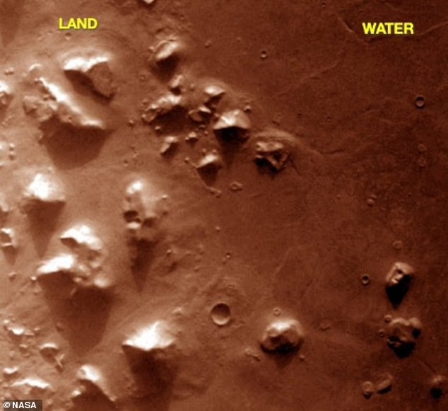 火星の人面岩もピラミッドも古代の"波打ち際"に並んでいた!? NASA画像が呼び覚ます失われた都市説の画像2