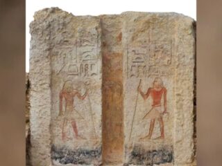 生者には開けられない「あの世専用の扉」！4000年前の古代エジプトの墓の謎