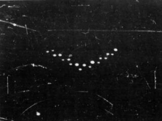 史上初めて写真に収められたUFO大量目撃、1951年「ラボック・ライツ」の真相
