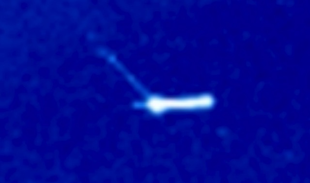 太陽観測画像に″全長4kmの巨大物体”が1コマだけ写り込んだ!? ”数万人を乗せる宇宙船"なのかの画像4