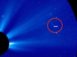 太陽観測画像に「全長4kmの巨大物体」が1コマだけ写り込んだ！？ ”数万人を乗せる宇宙船”なのか