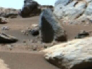 火星の岩壁に「ポータル」が口を開けていた！？ “失われた文明の門”と古代ルーン文字を見つけたと研究家が主張