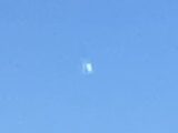 嵐の雲から現れた銀色の「錠剤型UFO」！ 高度1万2500mでパイロットが撮影、レーダーには反応なし。日本にも酷似例